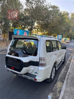 میتسوبیشی پاجیرۆ